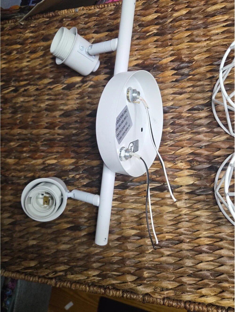 N/A lights white
